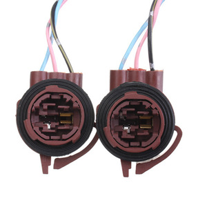 Decodificador LED 3157 12V para actualización de luces de freno, luces de posición laterales y luces de reversa - Product Image 3