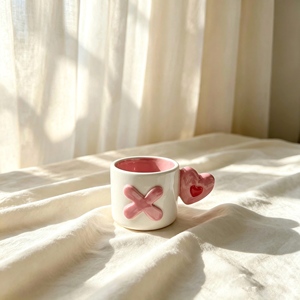 Taza <span class=keywords><strong>de</strong></span> Cerámica con Diseño <span class=keywords><strong>de</strong></span> Bastón <span class=keywords><strong>de</strong></span> Caramelo Navideño, Asa a Rayas Rojas y Blancas, Exterior Blanco, Interior Rojo, para Café, Agua, Leche, Desayuno Navideño - Product Image 2