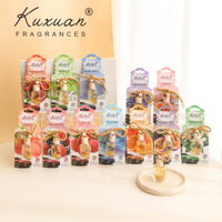 Pendentif Diffuseur de Parfum pour Voiture 8 ml, Parfum Longue Durée, Fleur Séchée et Corde en Bois, Bougie de Décoration d'Intérieur