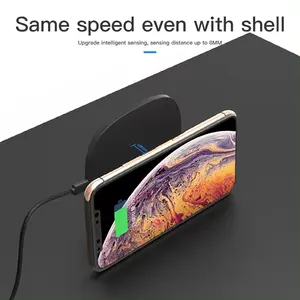 Hot Sales 5w Ultra Thin Fast Universal Desk Portable QI Wireless Charger Cell Phone Charging Pad Battery Charger