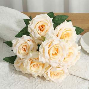 Bouquet artificiel Rose à <span class=keywords><strong>neuf</strong></span> têtes de haute qualité usines de Tianjin diamant embelli pour la décoration de toile de fond de noël réaliste - Product Image 4