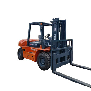 Chariot élévateur diesel Heli 70 de 7 tonnes d'occasion à bas prix, meilleure qualité avec boîte de vitesses, pompe, moteur, mât à deux étages et pneus pleins - Product Image 1