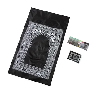 Islamitische Gebed Tapijt Nieuwe Ontwerp 3D Afdrukken Moslim Opvouwbare Gebedskleed Met Kompas Qibla Mat