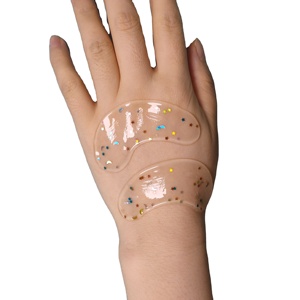 Patch Occhi <span class=keywords><strong>in</strong></span> Idrogel con Motivo Stella e Luna, Luminosi al Buio, Anti-Rughe, Anti-Gonfiore, Anti-Occhiaie, con Curcuma, Collagene e Acido Ialuronico - Product Image 1