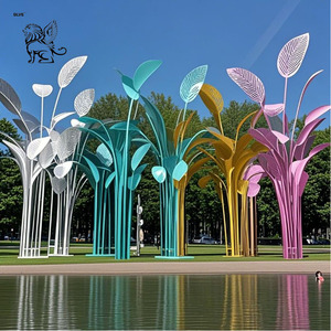 BLVE Grande Sculpture d'Arbre Abstraite en Acier Inoxydable pour Projet Urbain, Décoration Métallique de Rue Centrale - Product Image 4