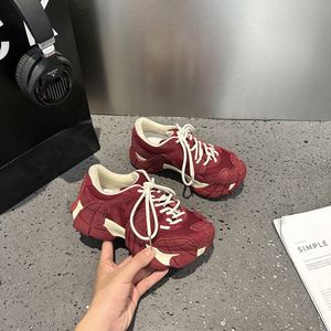 Zapatillas deportivas casuales de malla con suela gruesa para mujer, estilo pulpo, novedad primavera 2026 - Product Image 1
