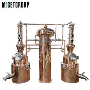Distillateur de gin 200L Distillateur de cuivre complet Système Moonshine à deux pots Col de cygne avec condenseur <span class=keywords><strong>en</strong></span> cuivre à vendre - Product Image 1
