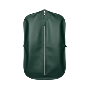 Funda Protectora de Cuero Personalizada para Traje, Chaqueta y Abrigo - Product Image 1