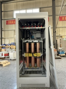 Regulador/Estabilizador de Voltaje Automático Trifásico Digital LCD de 400KVA para Uso Industrial Tipo CA - Product Image 3