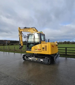 Excavadora Hidráulica SHANTUI de 7.5 y 8 Toneladas de Excelente Rendimiento, Modelo SE75, Fabricada en China, Excavadora Hidráulica de Orugas en Oferta - Product Image 2