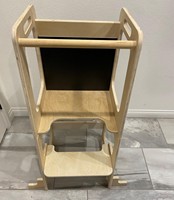 Tabouret de cuisine pliable 4-en-1 avec tableau noir Tabouret de cuisine Montessori pour tout-petits Tour d'apprentissage avec chaise et table