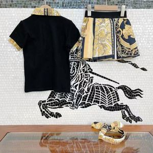 Nouvelle collection été : Vêtements haut de gamme pour enfants – Tenues assorties pour frères et sœurs (garçons et filles) – Jupes, polos et shorts pour garçons, pantalons assortis - Product Image 5