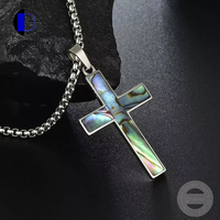 Bijoux pour hommes Collier en acier inoxydable en coquille d'ormeau Bijoux religieux Collier en forme de croix avec chaîne de haute qualité
