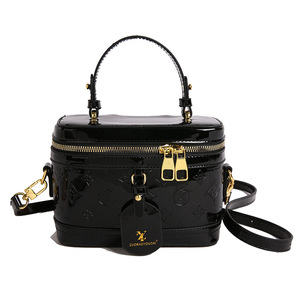 <span class=keywords><strong>Sac</strong></span> bandoulière/épaule en PU gaufré style européen et américain avec fermeture éclair, couleur unie, collection Printemps 2026 pour femme - Product Image 5