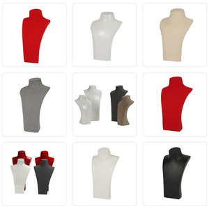 Présentoir de bijoux haut de gamme en lin sur mesure, buste porte-colliers et foulards pour vitrine de bijouterie - Product Image 5