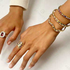 กำไลข้อมือทองเหลืองสีรุ้งงานครบรอบประดับเพชรมรกตและไพลิน - Product Image 6