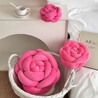 Coussin de canapé en forme de rose rouge tissé style nordique, coussin de dossier en forme de rose, coussin de siège, jouet en peluche fleur, rembourrage en coton PP pour la maison