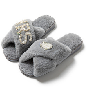 Chaussons tendance pour femmes avec semelle TPR et doublure en peluche, nouveautés en gros, offre spéciale - Product Image 4