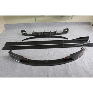 ชุดแต่งคาร์บอนไฟเบอร์สำหรับรถยนต์ซีรีส์ 3 F30/F35 ปี 2012-2019 พร้อมไฟตัดหมอกแบบ Bolt-On สำหรับกันชนหน้า/หลังและสเกิร์ตข้าง - Product Image 5
