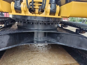 Excavatrice sur chenilles CAT 325D d'occasion en bon état, faible nombre d'heures de fonctionnement, moteur d'origine, économique pour les projets de construction - Product Image 5