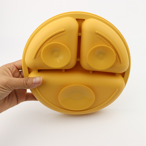 Plato de silicona dividido para niños, circular, libre de BPA, de grado alimenticio, para alimentación de bebés de 0 a 12 meses, diseño de color sólido. - Product Image 2