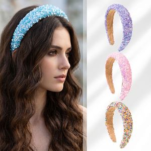 ヘアバンド スタイリッシュで印象的なドーパミンカラーのソリッドカラーのグリッターが特徴の幅広バンド。軽く贅沢な甘いスタイル - Product Image 2
