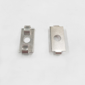 Conectores Elásticos Integrados para Perfiles de Aluminio Industriales, Certificación ISO, Pernos para Ensamblaje de Marcos de Aluminio, Conectores Estampados - Product Image 2