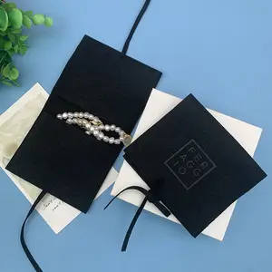 Pequeno Gift Pouch com dois bolsos, Custom Black microfiber jóias embalagem saco com logotipo