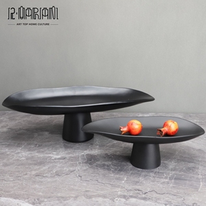 Piatto Decorativo Moderno in Ceramica a Forma di Foglia per Frutta Secca, Vassoio da Tavola per Cioccolatini - Product Image 3