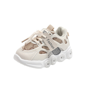 2025 printemps automne LED lumière <span class=keywords><strong>lumineuse</strong></span> chaussures pour garçons filles enfants mode fond souple baskets princesse Style filles sandales - Product Image 5