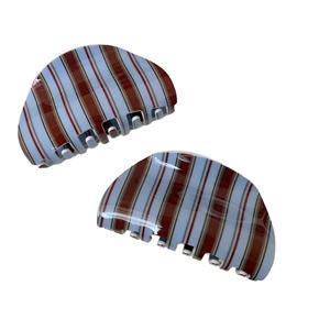 Pinza de Pelo Elegante y Moderna con Diseño Geométrico de Plástico de 8CM, Hecha de Acrílico para Uso Diario y Día de San Valentín - Product Image 1