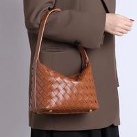 Sac à main de créateur de niche, sac fourre-tout tissé, petit motif géométrique frais, sac sous le bras avec fermeture à glissière et doublure en polyester