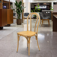 Chaise de salle à manger et de cuisine en bois massif empilable moderne pour la vente en gros, idéale pour les restaurants, banquets, mariages, événements et locations.
