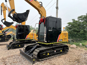 Excavatrice sur chenilles haute performance avec moteur puissant, faible consommation de carburant, forte force de creusement pour les projets de construction - Product Image 3