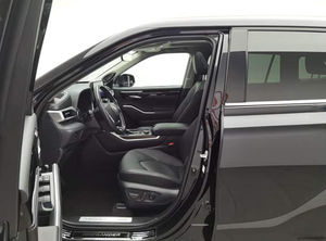 TOYOTA HIGHLANDER LIMITED 2023 Usada en Buen Estado, Disponible - Product Image 2