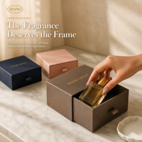 Boîte tiroir personnalisée en carton recyclable effet suède avec doublure en mousse, emballage rigide pour parfum, estampage à chaud or et ruban de tirage