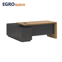 EGROspace - Fabricant moderne de meubles professionnels - Table de direction de luxe - Bureau de direction en forme de L