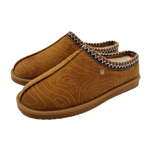 Pantoufles chaudes pour femmes Mini bottes Style ethnique tissé semelle épaisse sans lacet fourrure polaire doublé microfibre court cheville bottes de neige - Product Image 1
