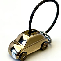 Vente en gros usine de porte-clés de voiture 3D personnalisés, porte-clés en métal de voiture vintage, porte-clés modèle de voiture de course décapotable, porte-clés camion, cadeau promotionnel