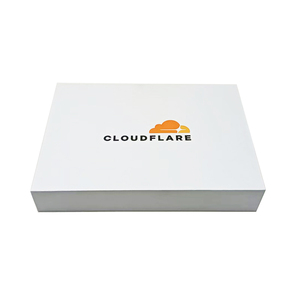 Customized Luxury Rigid White Paper Cardboard <b>Magnetic</b> Flip Closure Gift <b>Box</b> Packaging With logo - Product Image 3