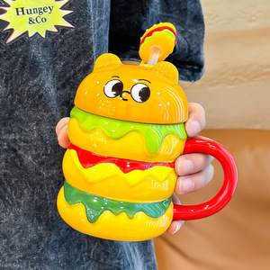 Mug en céramique créatif grande capacité Ours Hamburger – Cadeau personnalisé amusant pour les fêtes, idéal pour le lait - Product Image 4