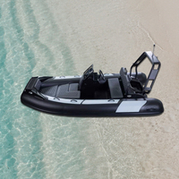 Bateau gonflable pas cher en forme de V, avec coque en aluminium et flotteurs rigides