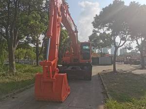 Excavatrice hydraulique sur chenilles d'occasion Doosan DX210 de Corée, 20 tonnes, pour travaux de terrassement et construction routière - Product Image 5