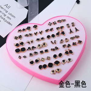 Boucles d'oreilles clous fantaisie <span class=keywords><strong>pas</strong></span> chères, thème Noël, cerf, clochette, bonhomme <span class=keywords><strong>de</strong></span> neige, zircon, alliage émaillé, style bohème, faites à la main, collection <span class=keywords><strong>de</strong></span> bijoux pour femmes - Product Image 4