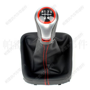 Pomo de palanca de cambios de cuero para Volkswagen Golf 5 6 de 5 velocidades con costuras rojas y diseño ergonómico - Product Image 1