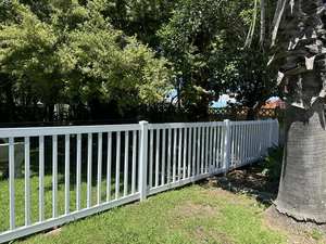 Paneles de Cerca de PVC <span class=keywords><strong>con</strong></span> Diseño de Privacidad de Estilo Cerrado, Sistema Completo que Incluye Puertas Individuales y Dobles para Piscina, Patio y Jardín - Product Image 5