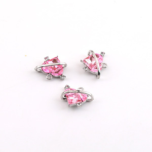 อะไหล่เครื่องประดับรูปหัวใจสีชมพู ทำจากโลหะผสม สำหรับทำสร้อยคอ DIY ประดับด้วยเพชรเทียม คอลเลคชั่นฤดูใบไม้ผลิ 2025 รุ่น 62010 - Product Image 4