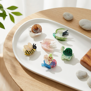 Ensemble de pinces à cheveux en acétate ANKO - Pinces à cheveux en forme d'escargot, d'abeille, d'hirondelle, de tortue et de papillon pour filles - Product Image 1