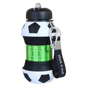 Botella de Agua de Silicona Plegable de 550 ml, Libre de BPA, con Forma de Balón de Fútbol para Niños, Diseño con Anillo para Llavero, Apta para Agua Hirviendo - Product Image 4