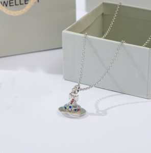 Collana con Ciondolo a Forma di Saturno e Stella in Zircone, Gioielli in Metallo per Uomo e Donna - Product Image 4